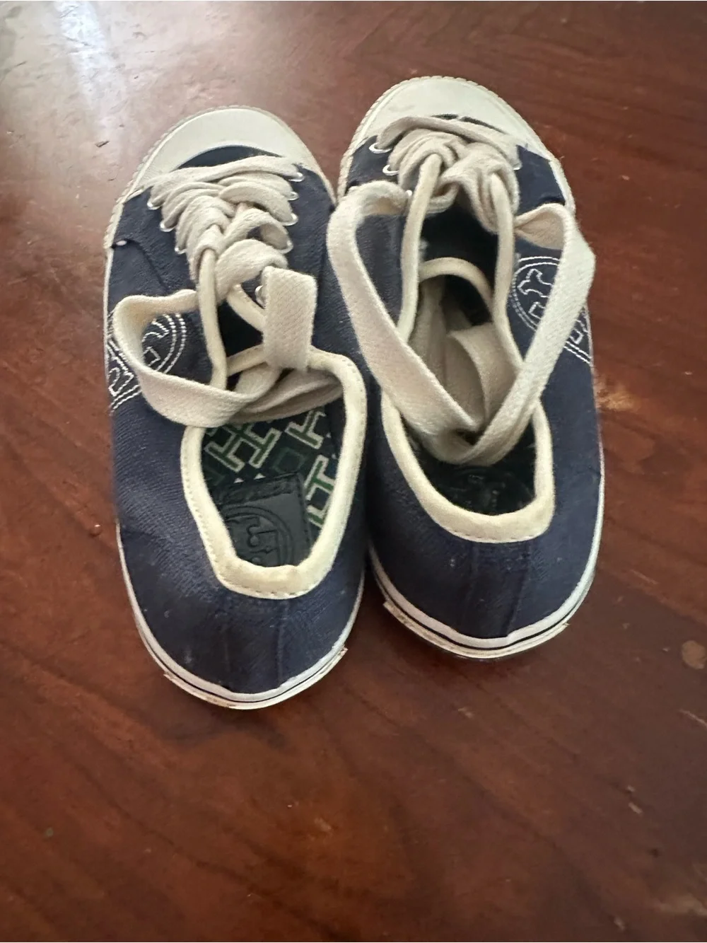 Tory Burch Women’s Sneakers Sz 6